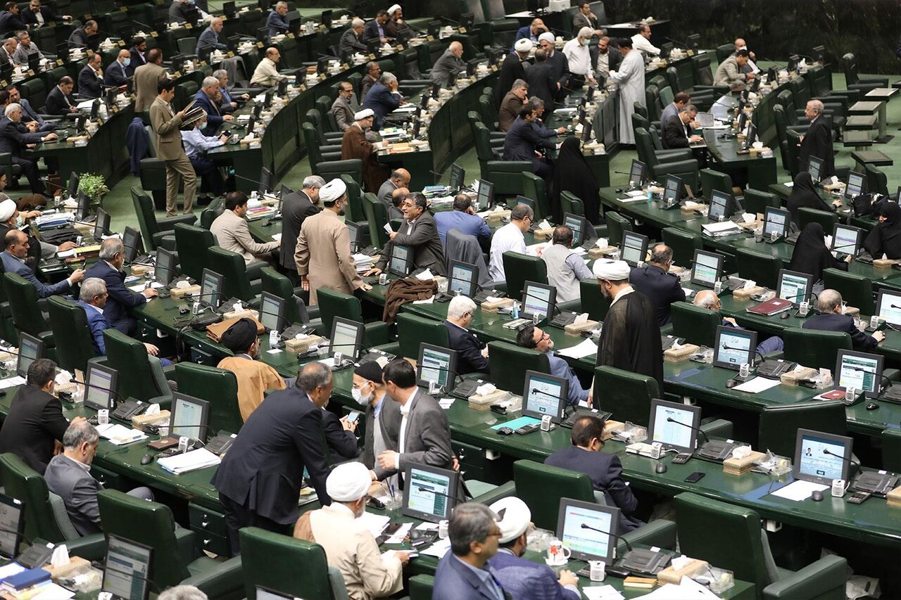 یک گام تا تشکیل وزارت بازرگانی