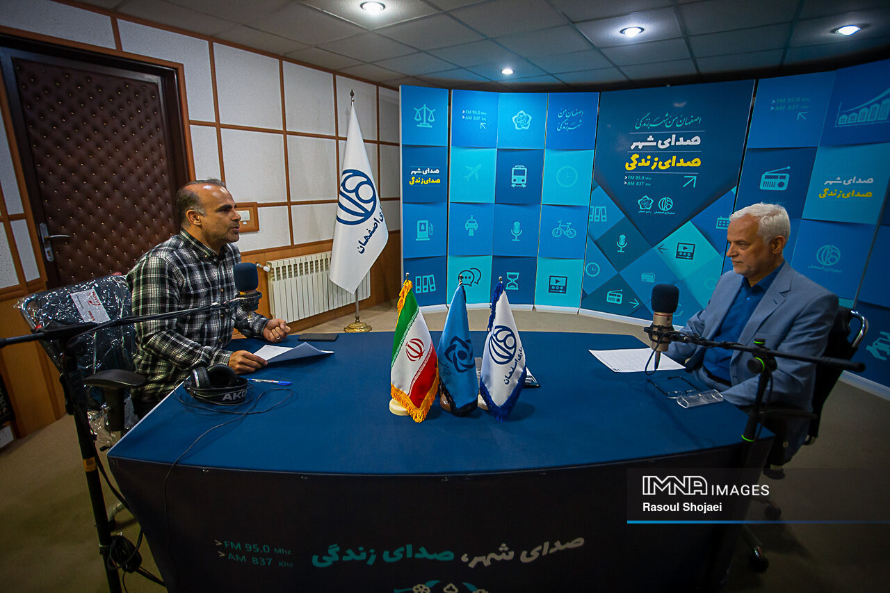 حرکت شهردای اصفهان بر لبه فناوری/ رفع مشکل زمینهای وقفی حصه از ۲ مسیر قانونی