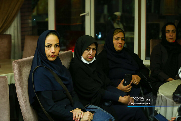 آیین تجلیل از اعضای کمیته‌های کارشناسی و کمیسیون ماده ۵ استان اصفهان