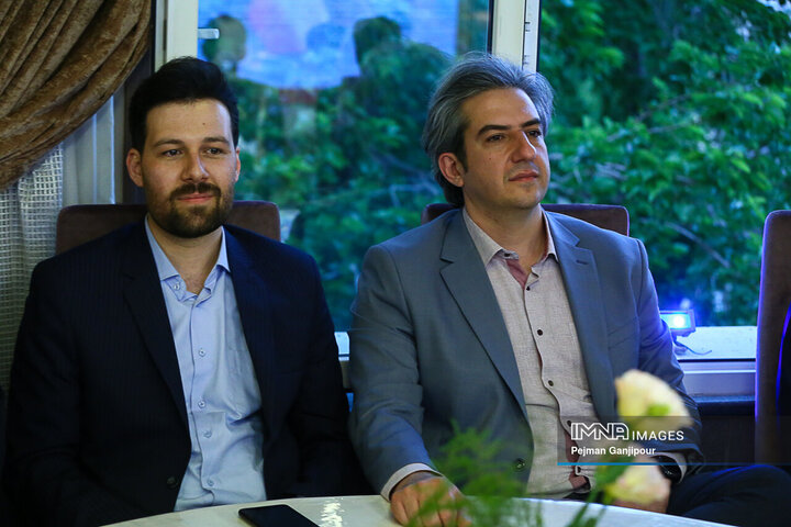 آیین تجلیل از اعضای کمیته‌های کارشناسی و کمیسیون ماده ۵ استان اصفهان