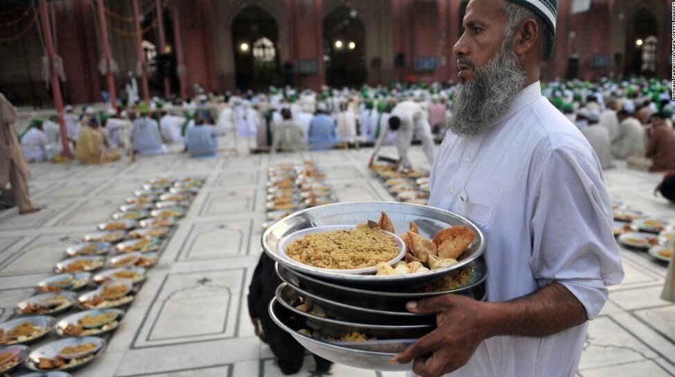 سنت‌های متفاوت برگزاری عید فطر در کشورهای مسلمان