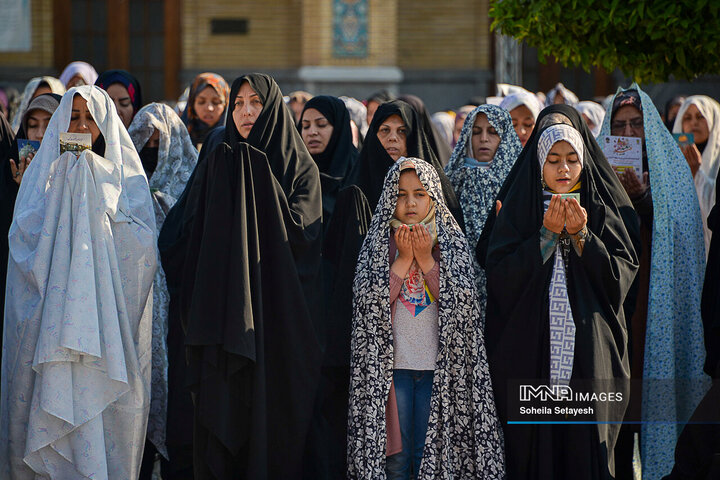 Iranian Muslims celebrate Eid al-Fitr 