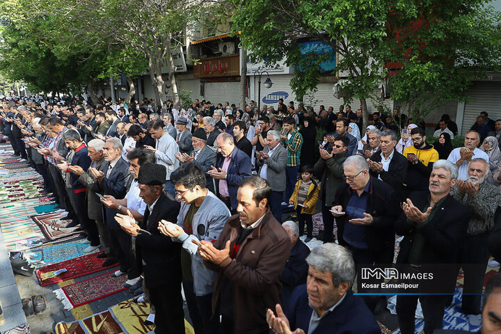 Iranian Muslims celebrate Eid al-Fitr 