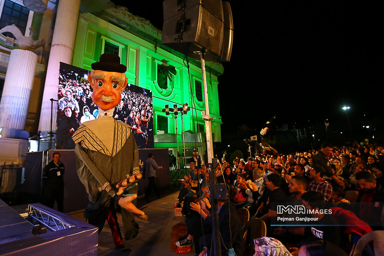 تفریح زمستانه، چراغی نیمسوز در نصف جهان