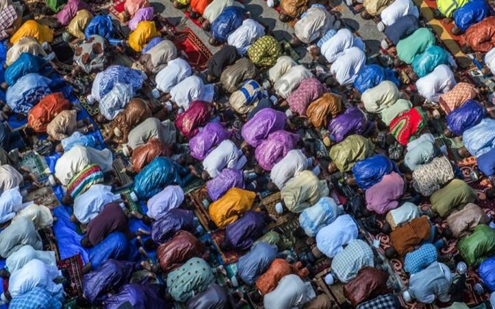سنت‌های متفاوت برگزاری عید فطر در کشورهای مسلمان