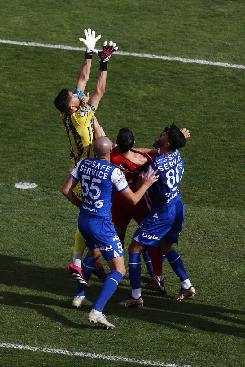 باشگاه پرسپولیس به بیانیه آبیها واکنش نشان داد+عکس