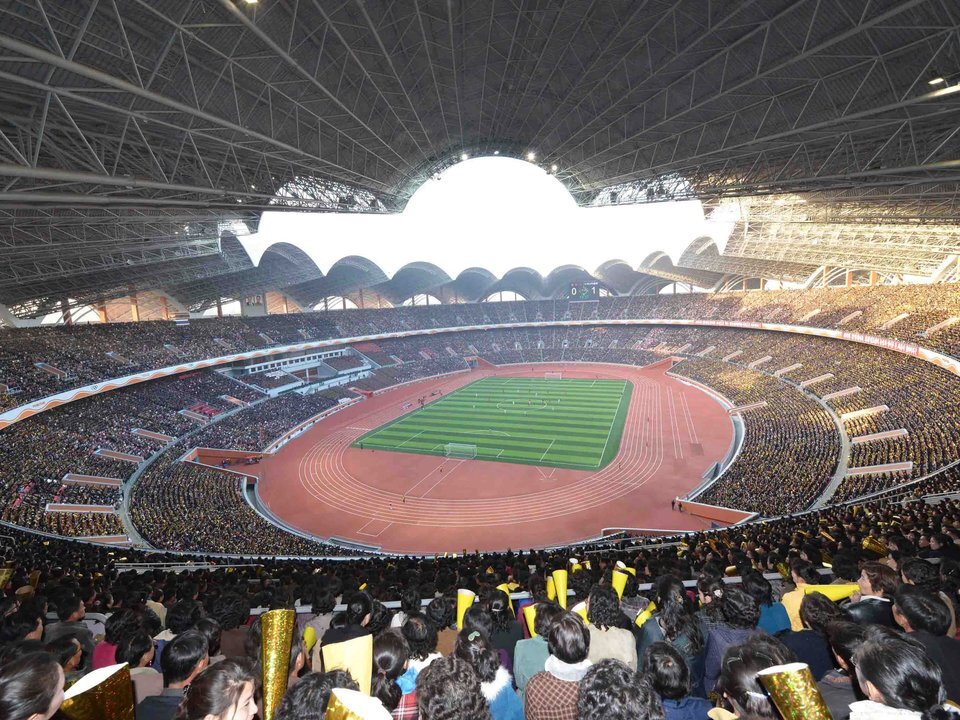 بزرگ‌ترین استادیوم‌های فوتبال جهان کدام‌اند؟