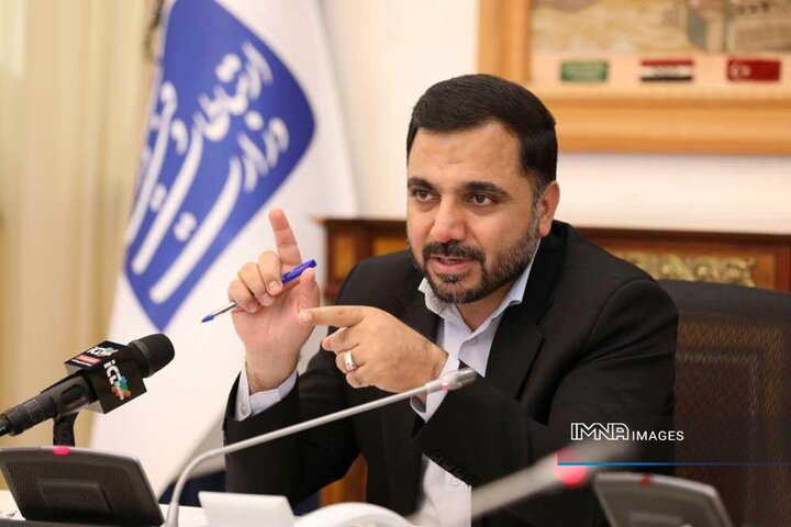 وزیر ارتباطات بر ارائه خدمات باکیفیت و متنوع ارتباطی به زوار اربعین حسینی تاکید کرد