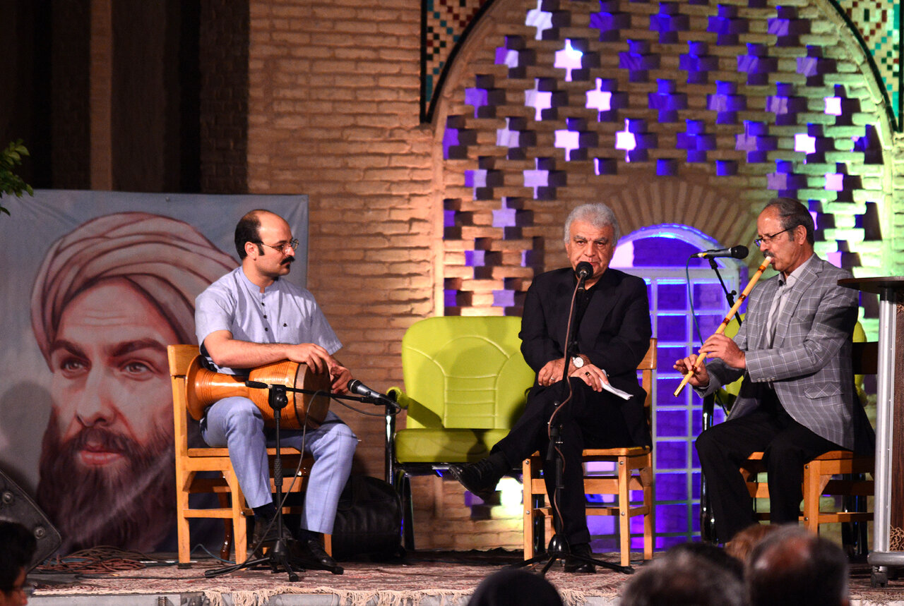 خورشیدی برای روشن نگه‌داشتن مسیر مکتب موسیقی اصفهان