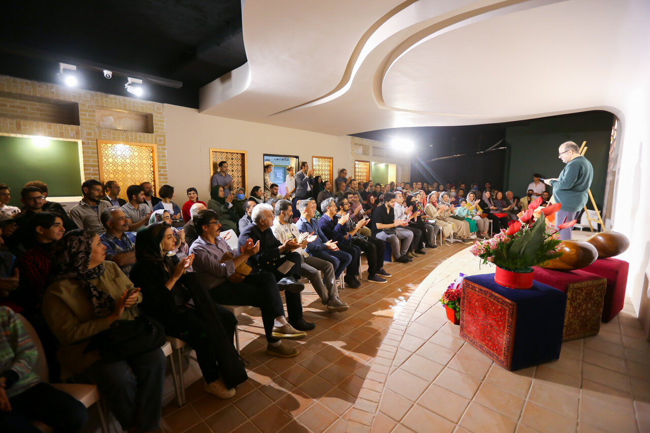 نقش رویدادهای فرهنگی و هنری شهر در افزایش امید و نشاط اجتماعی شهروندان