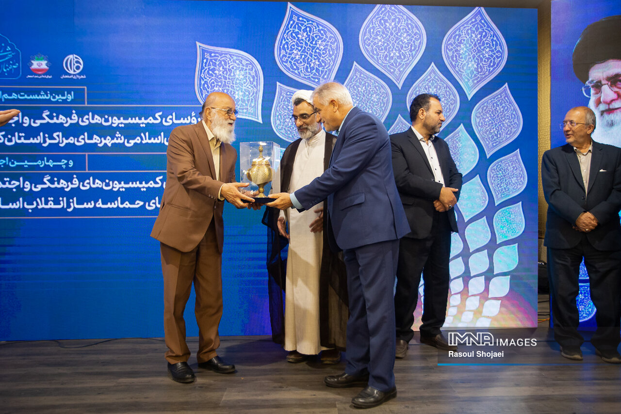 تشکیل مجمع مشورتی رؤسای کمیسیونهای فرهنگی اجتماعی شوراها/ تبریز، میزبان اجلاسیه دوم