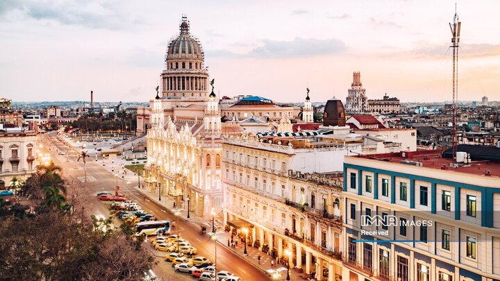 پایتخت کشور کوبا همواره در بين صدرنشينان مقاصد گردشگران جهان قرار داشته است. پایتخت کشور کوبا همواره در بين صدرنشينان مقاصد گردشگران جهان قرار داشته است
