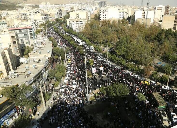 تکرار بلند آری در رفراندوم ایرانیها / وقتی دختران هم سقف امید دشمن را بر سرش خراب کردند