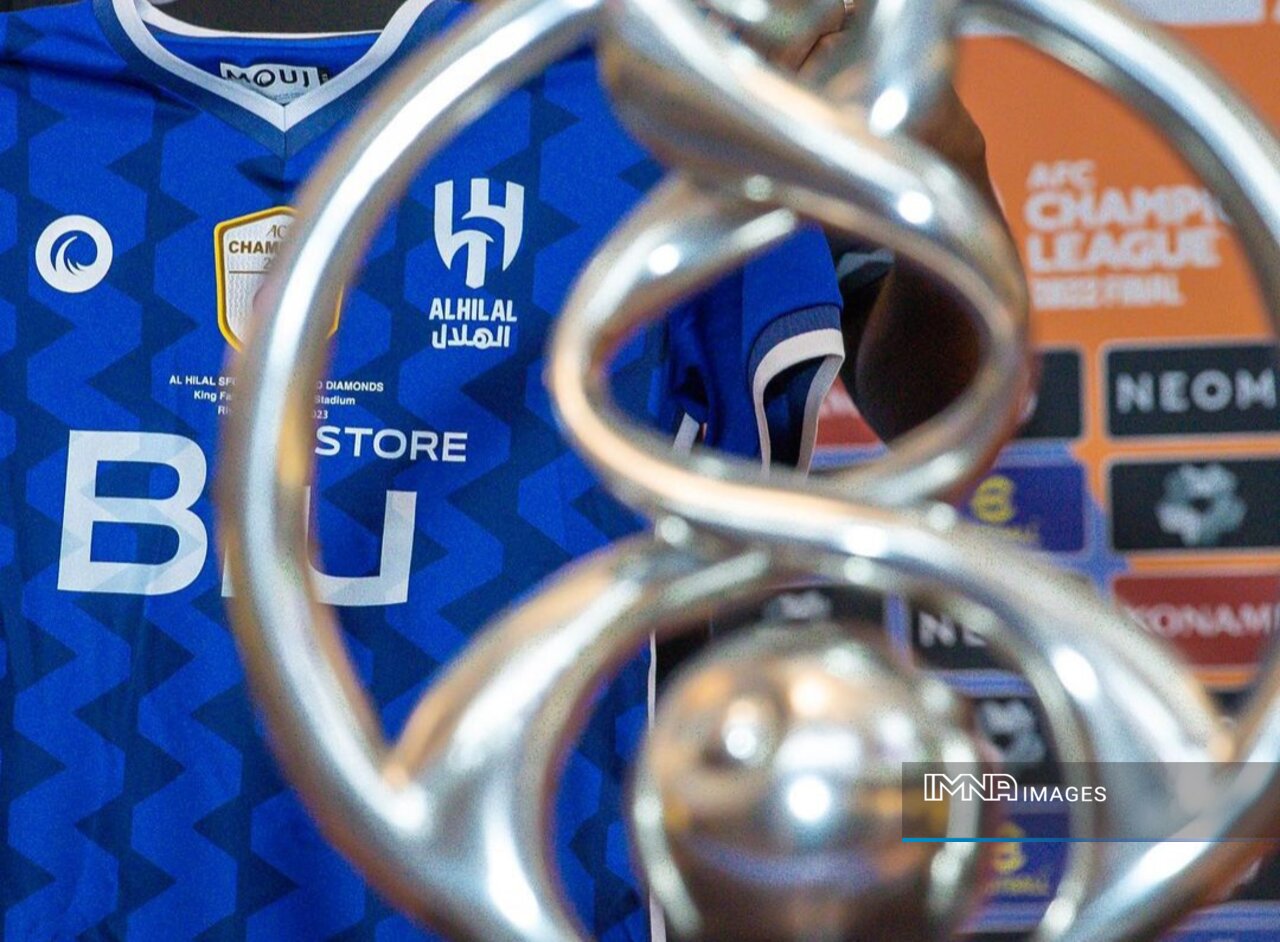 رونمایی از کاپقهرمانی، توپ و پیراهن فینالیستهای لیگقهرمانان آسیا +عکس