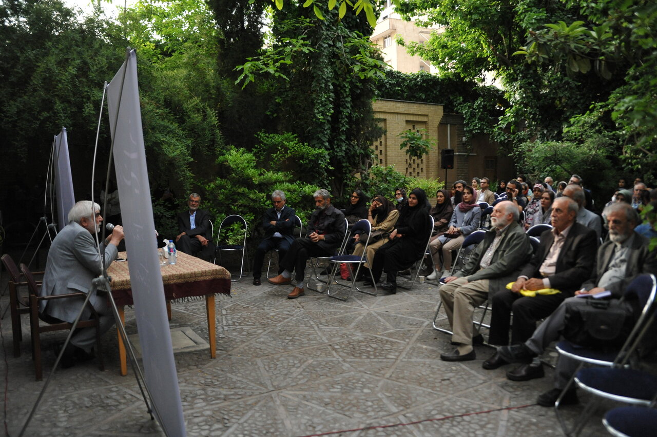 اهمیت معماری ایرانی به حفاظت از زمین/ مجموعه گور نگاریهای؛مستندنگاری برای آیندگان