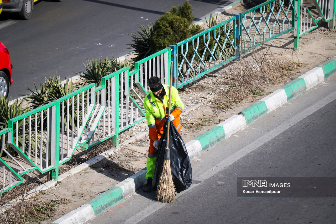 چرایی به تعویق افتادن پرداخت حقوق نیروهای شهرداری سنندج