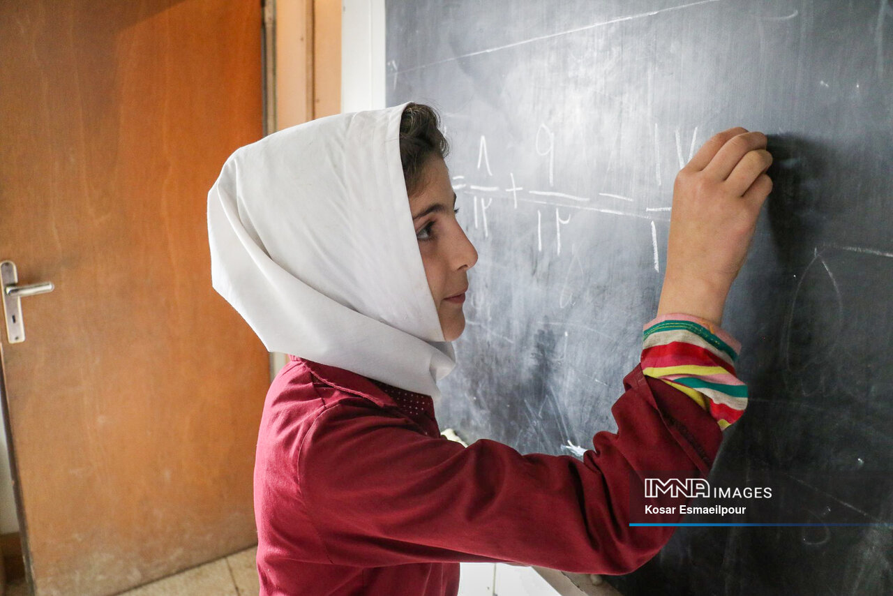 Bridging Educational Divide: Empowering Disadvantaged Students