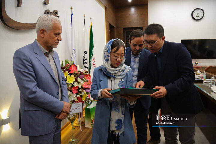 Isfahan eyes stronger ties with China, requests for consulate launch