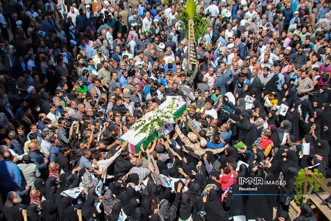 برای شهدای مدافع امنیت؛ راستقامتان جاودانه تاریخ