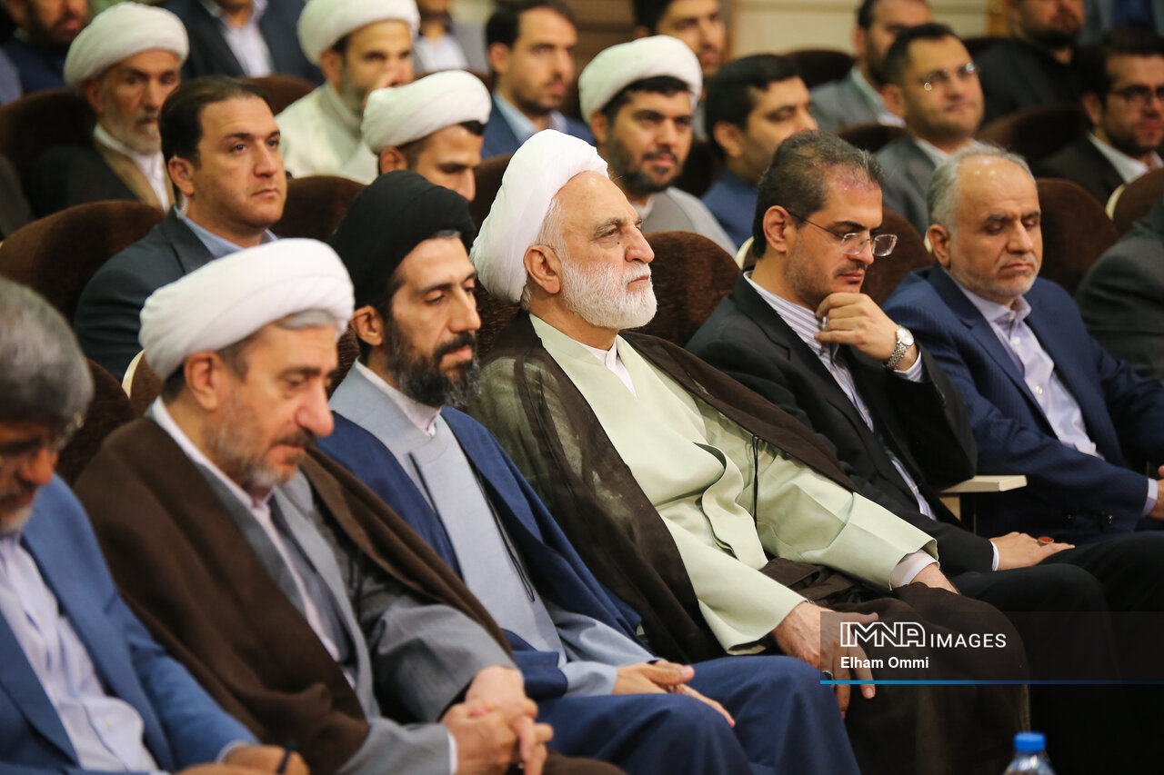 گزارش رئیس قوه قضاییه به دانشجویان از برخورد با دانهدرشتها در روز دانشجو