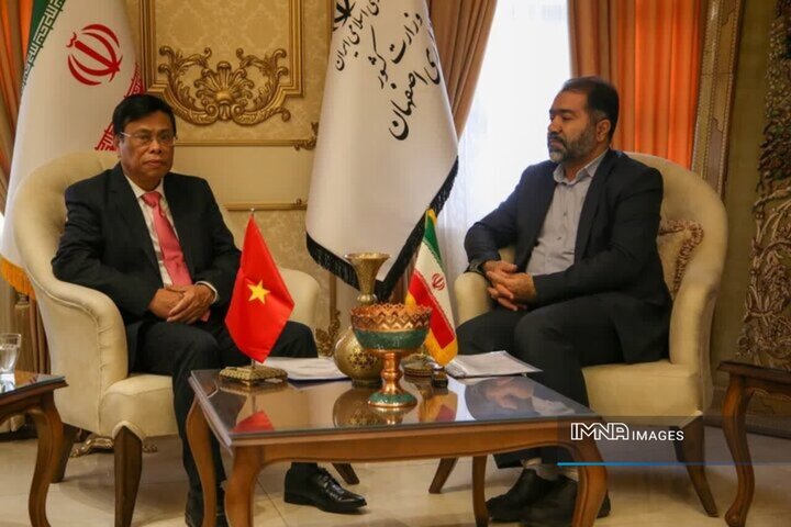 Vietnamese ambassador visits Isfahan to forge deeper ties