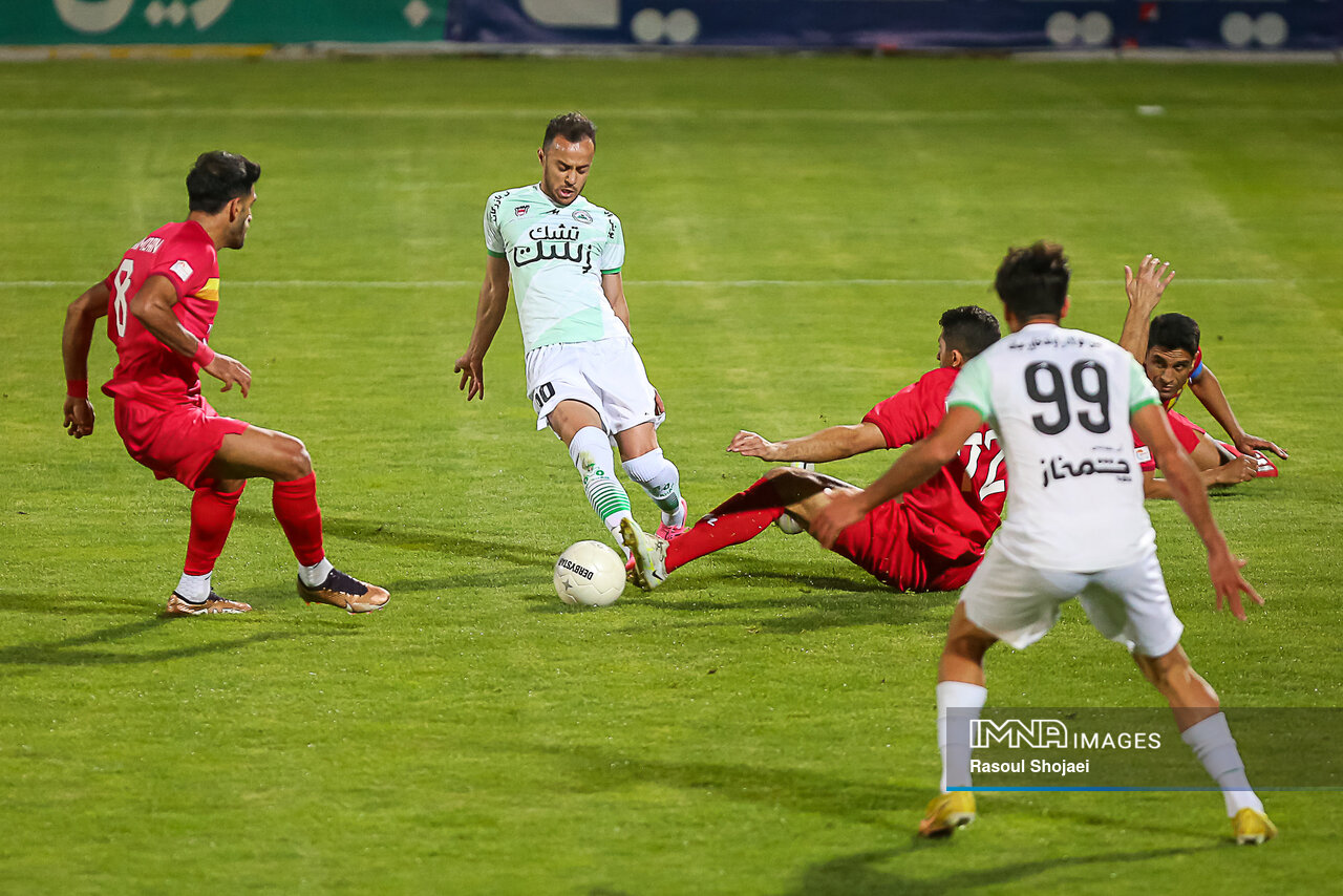 ذوبآهن اصفهان _ فولاد خوزستان / تقابل قعرنشینهای اهوازی با مدعی کلاسیک لیگبرتر