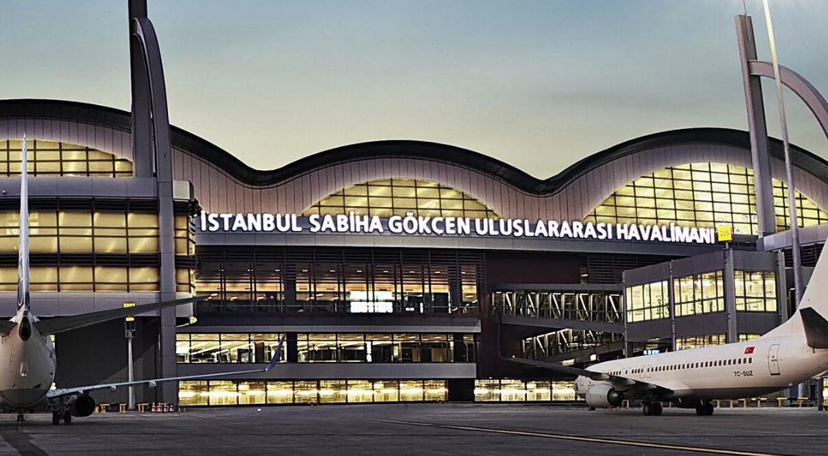 در زمان سفر به استانبول با هواپیما، کدام فرودگاه را انتخاب کنیم؟
