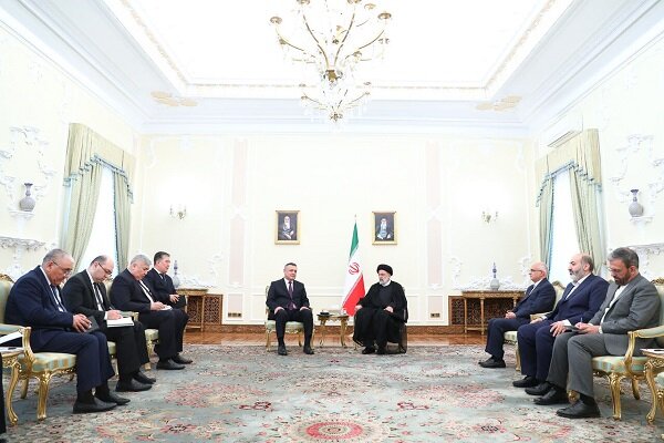 افزایش سطح روابط ایران و ازبکستان با امضای ۱۸ تفاهمنامه همکاری