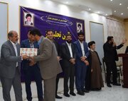 کارگران سهم بسزایی در مهار تورم و رشد تولید دارند