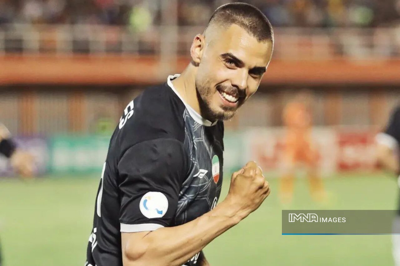 حضور ۴۲ بازیکن خارجی در ۱۳ تیم ایرانی؛ فقط ۱۸ میلیون دلار!