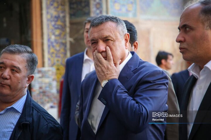 رئیس‌مجلس ازبکستان وارد تهران شد