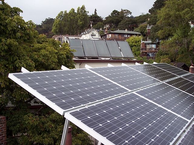 راهکارهای خورشیدی شهرهای جهان
