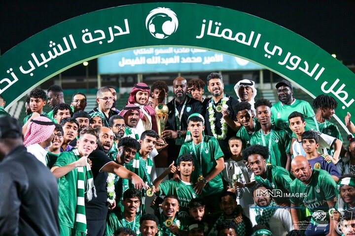 الاهلی قهرمان لیگ یک شد و به سطح اول فوتبال عربستان بازگشت