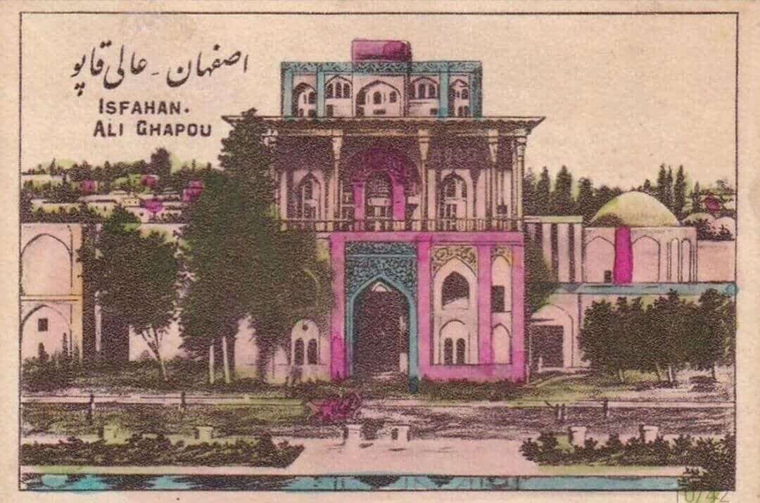 روایت ۱۰۰ سال اصفهان در نمایشگاه «برسد به دست اصفهان»
