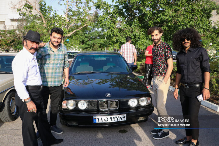 همایش خودروهای کلاسیک در مشهد