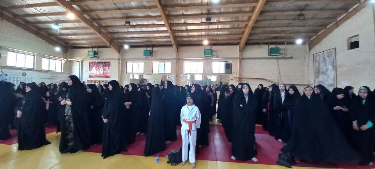 برگزاری دوره‌های بازآموزی دفاع شخصی بانوان نواحی مقاومت بسیج سپاه استان اصفهان
