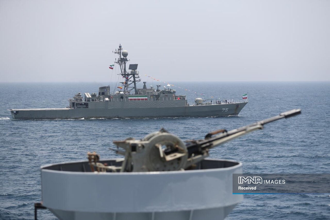 ماموریت موفق ناوگروه ۸۶ ارتش بیخ گوش آمریکا/ سفر به دور کره زمین