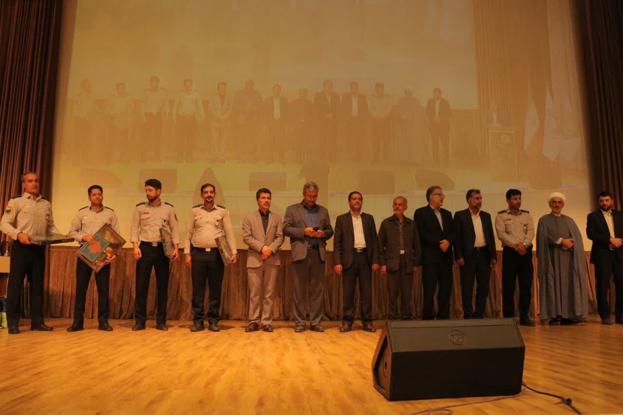 اجرای طرح مهارتآموزی « ۱۵۰۰۰ شهر، یار کوچک » در نجفآباد