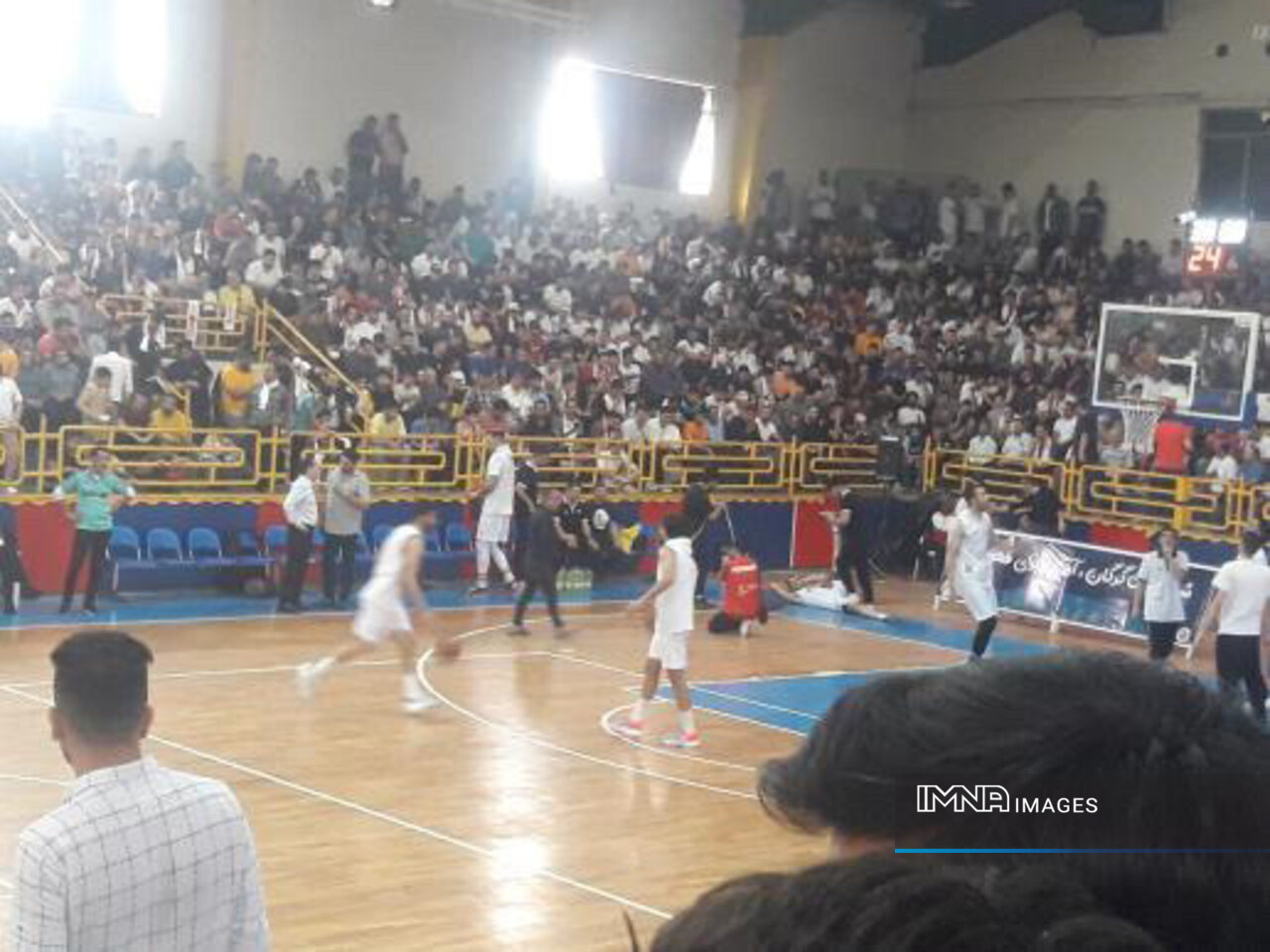 حضور پرشور هواداران شهرداری گرگان در فینال لیگ برتر بسکتبال+فیلم