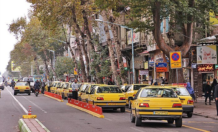 ۲ هزار تاکسیران رشتی در انتظار بیمه