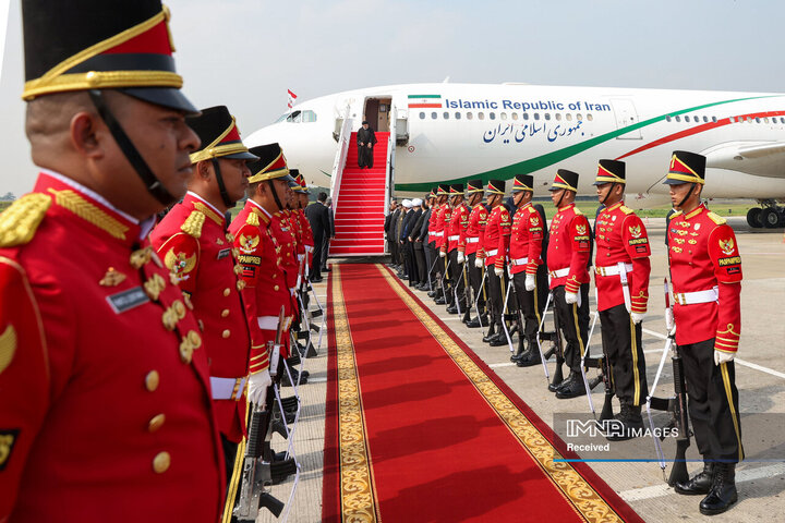 ورود رئیس جمهور به جاکارتا