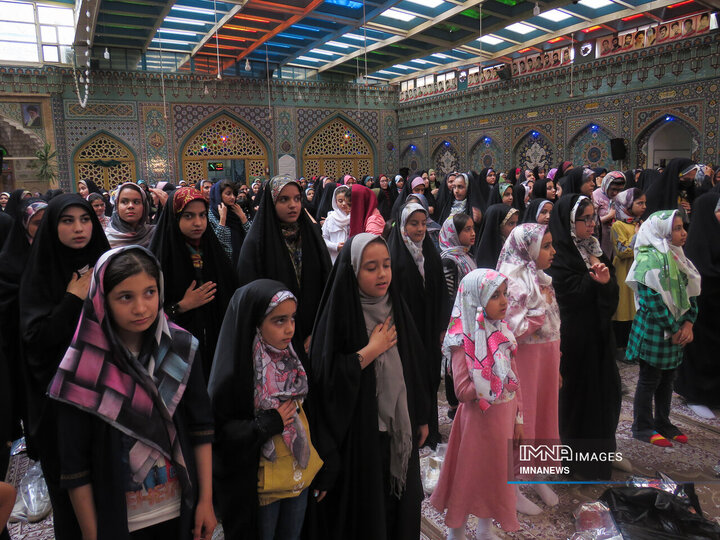 جشن روز دختر در امامزاده ابوالعباس خوراسگان