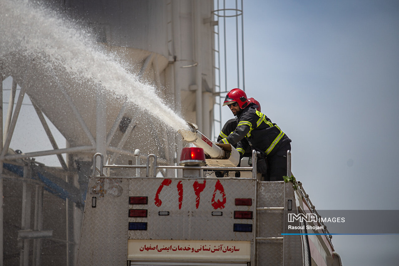 عملیات نجات؛ ۳۰ متر زیر پوست شهر