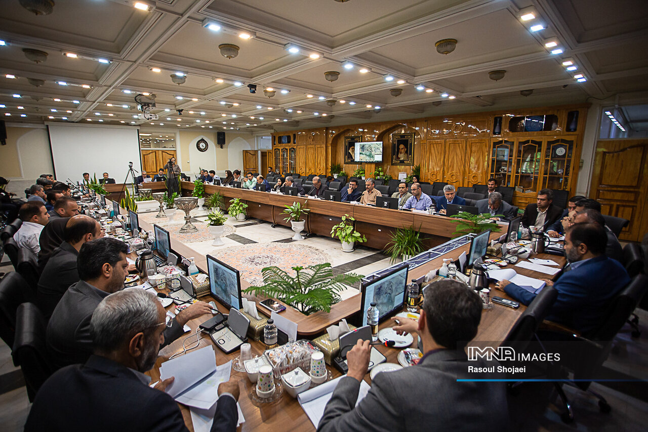 الحاق ۷۰ هکتار زمین به محدوده زرینشهر برای نهضت ملی مسکن