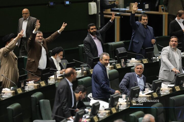 اصرار مجلس بر برگزاری انتخابات تناسبی در تهران