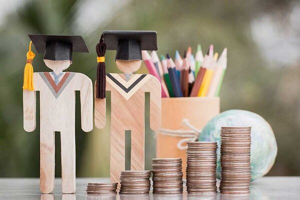 آموزش هوش مصنوعی به ۲ میلیون دانشآموز/ بازگشت نور به چشمان سارینا با کمک معلمش