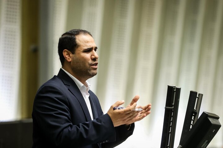 حقوق معلمان با اجرای رتبهبندی ۲۶ درصد رشد کرده است