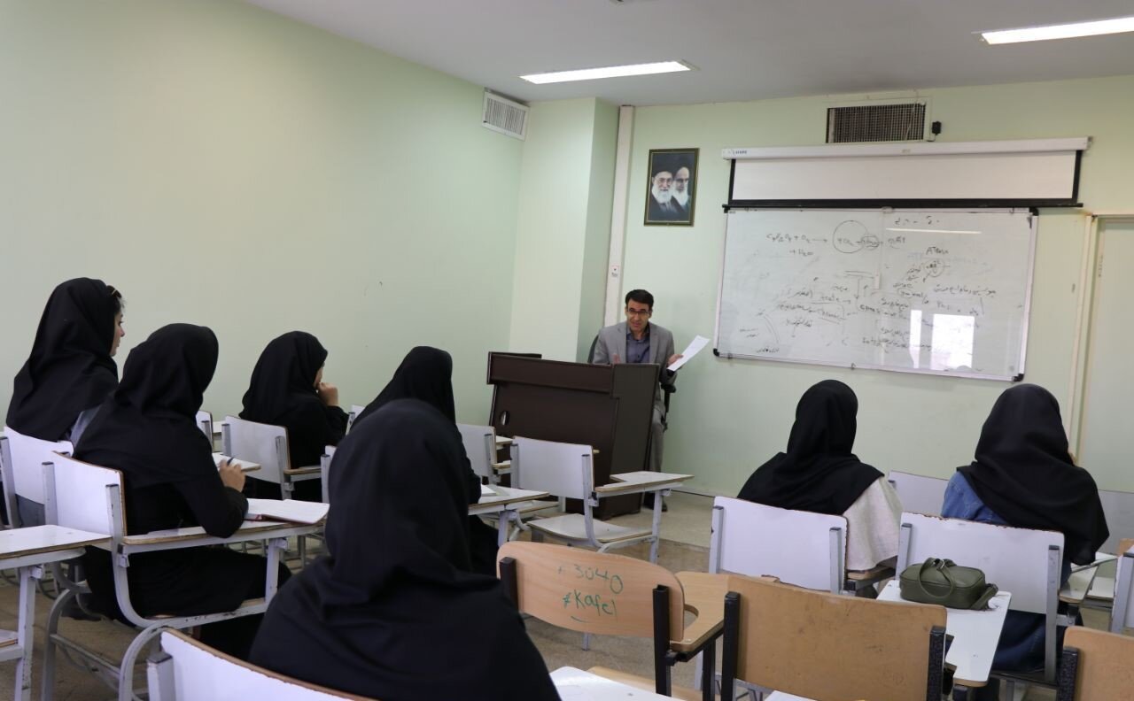 ارتقای تحول آموزشی با مجهزترین آزمایشگاه فرهنگیان و هوش مصنوعی بومی