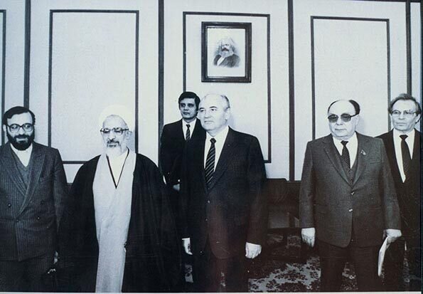 وعده صادق در پیام توحیدی؛ نامهای که "مانیفیست کمونیست" را به تاریخ سپرد!