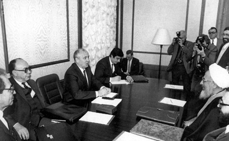 وعده صادق در پیام توحیدی؛ نامهای که "مانیفیست کمونیست" را به تاریخ سپرد!